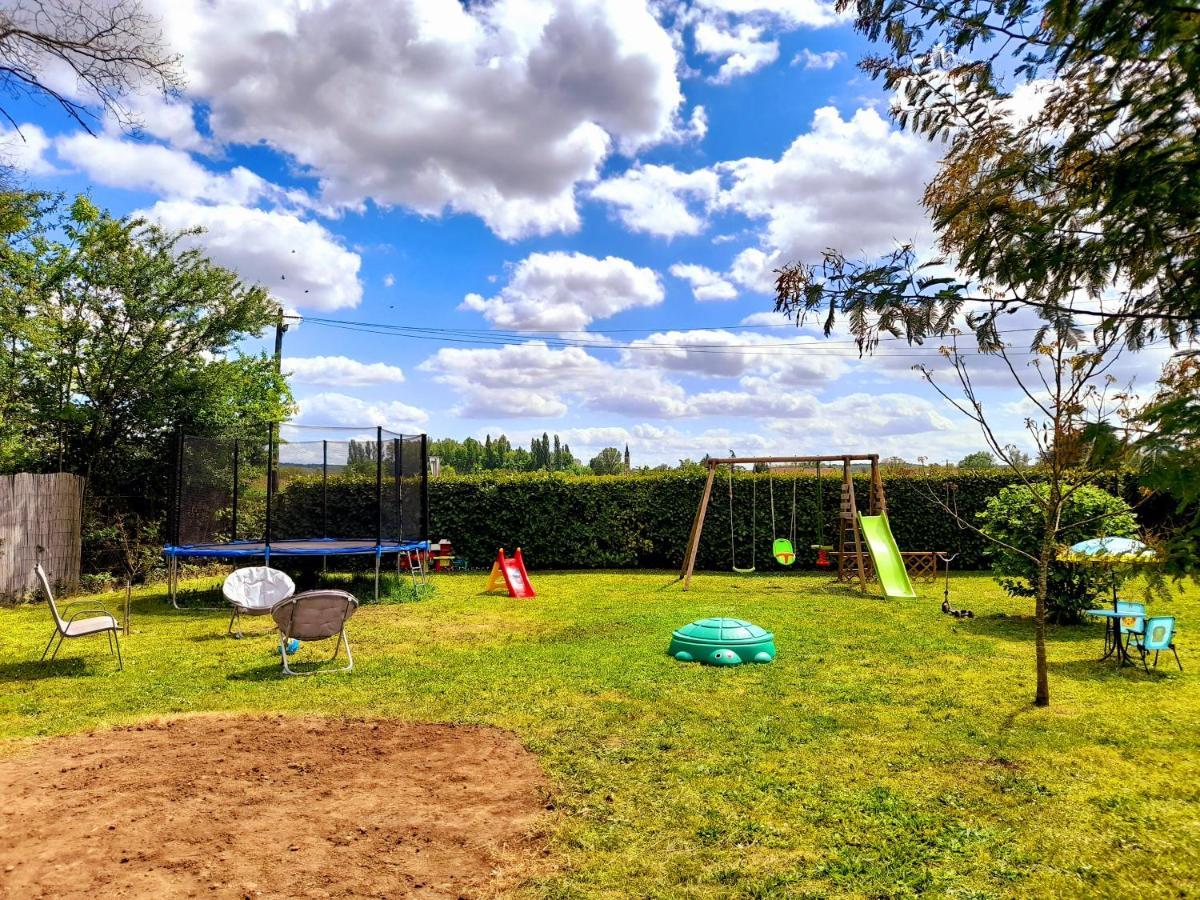 Apartamento L'Oasis Mouleydier Exterior foto