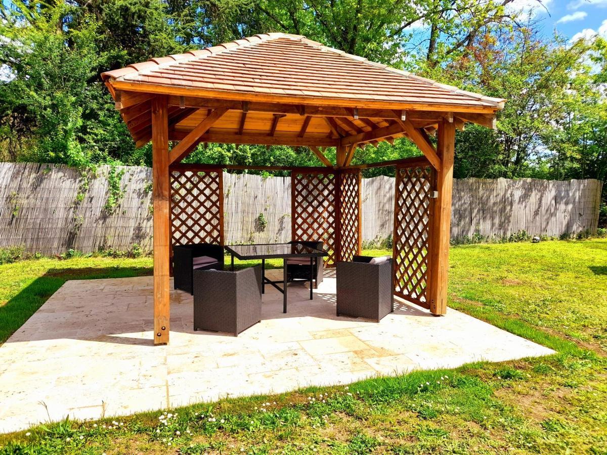 Apartamento L'Oasis Mouleydier Exterior foto